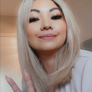 Meet your Posher, Caitlin